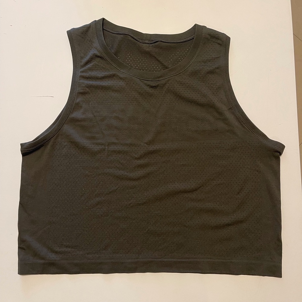 Lululemon breeze by tank